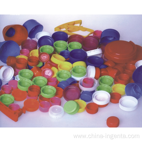 Plastic threaded caps for bottles